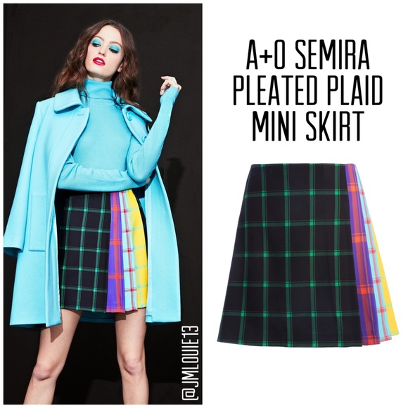 Alice + Olivia Dresses & Skirts - Alice + Olivia Semira Pleated Plaid Mini Skirt